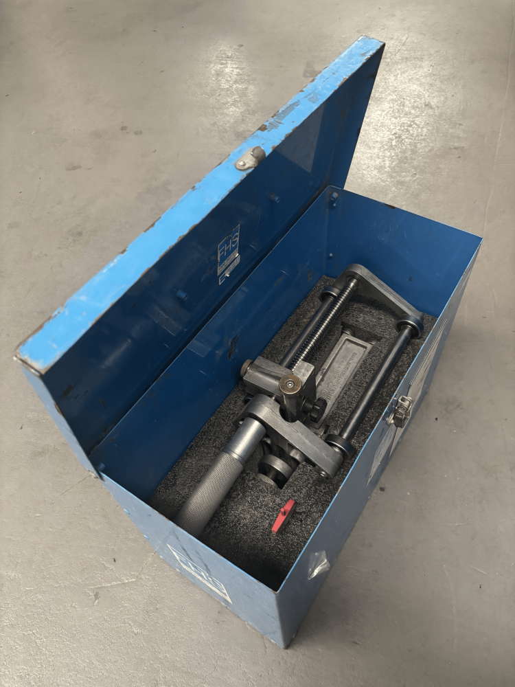 Hire 63-250mm Peeler